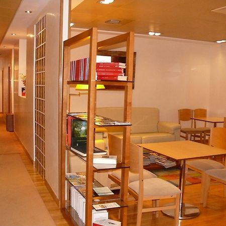 Hotel Nochendi Onís Екстериор снимка
